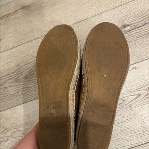 Saint Laurent Espadrille in gold size 36